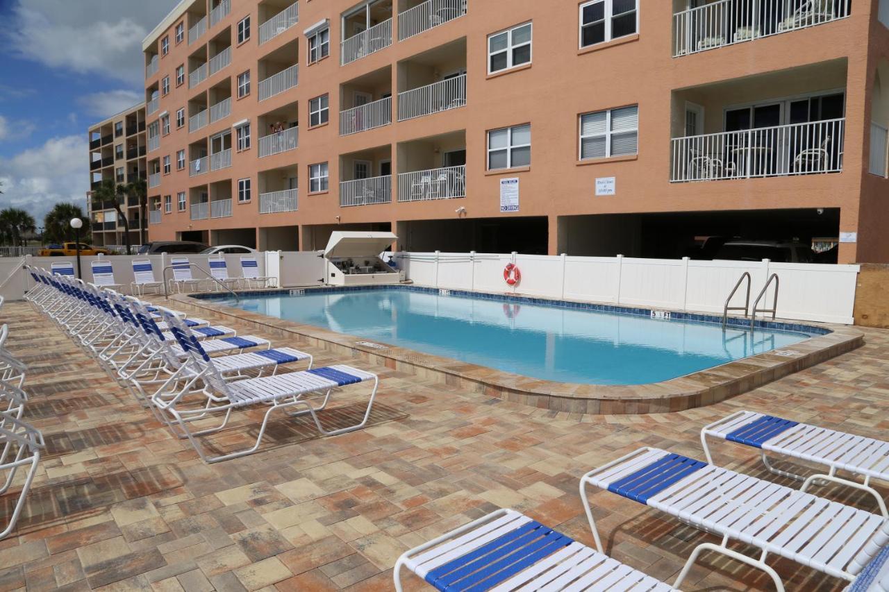 401 Beach Place Condos St. Pete Beach Esterno foto