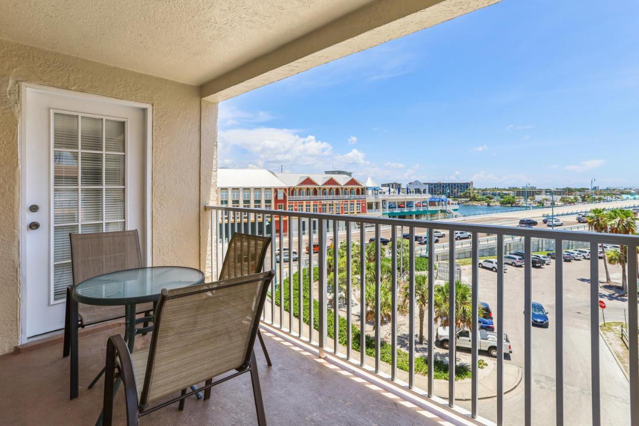 401 Beach Place Condos St. Pete Beach Esterno foto
