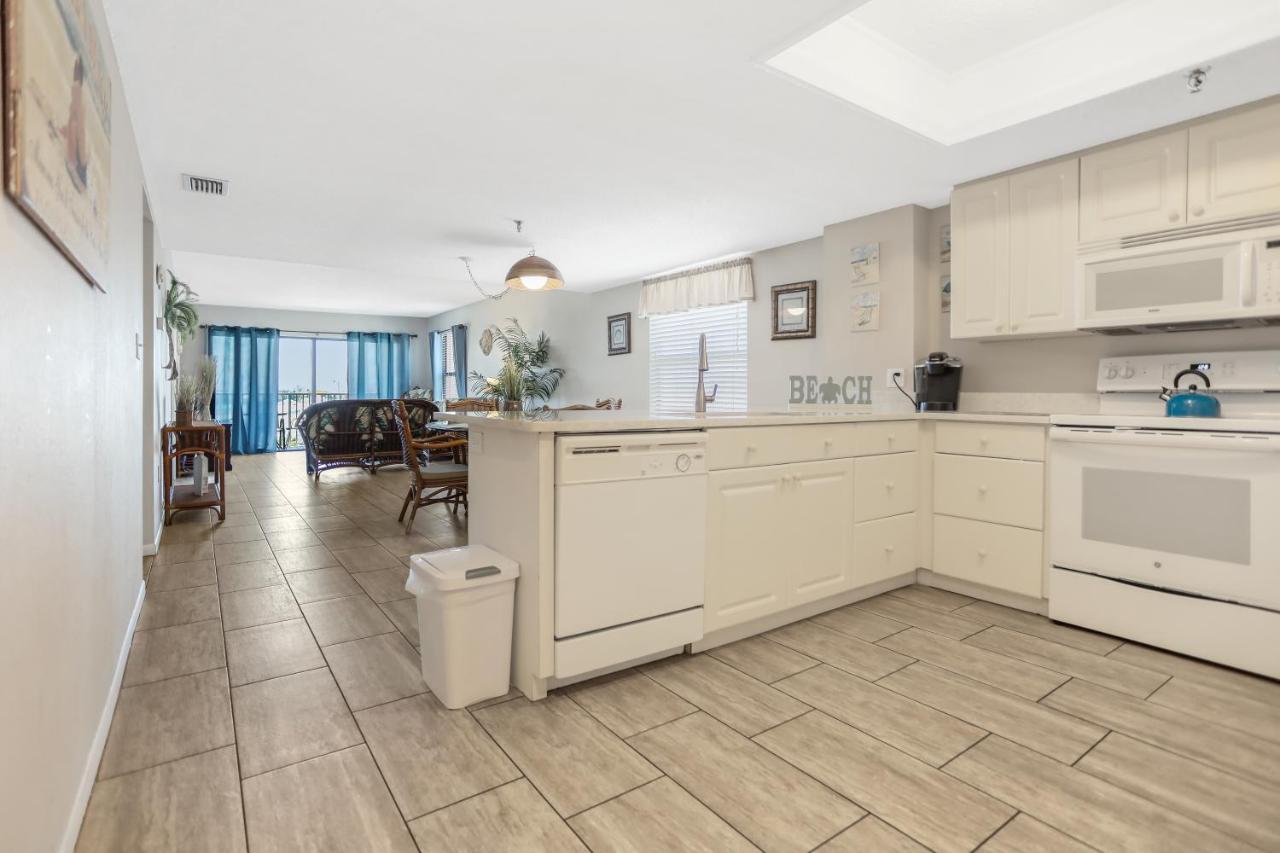 401 Beach Place Condos St. Pete Beach Esterno foto