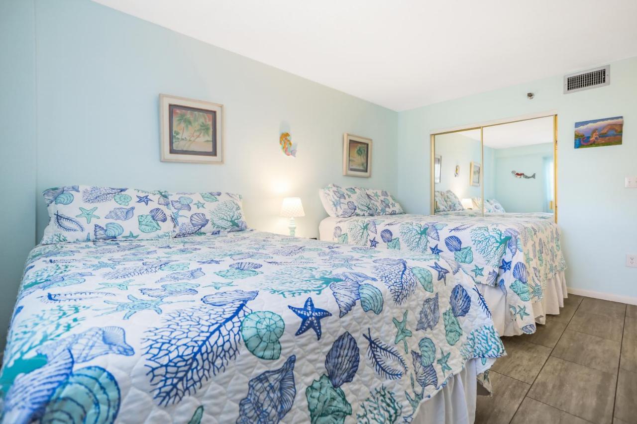 401 Beach Place Condos St. Pete Beach Esterno foto