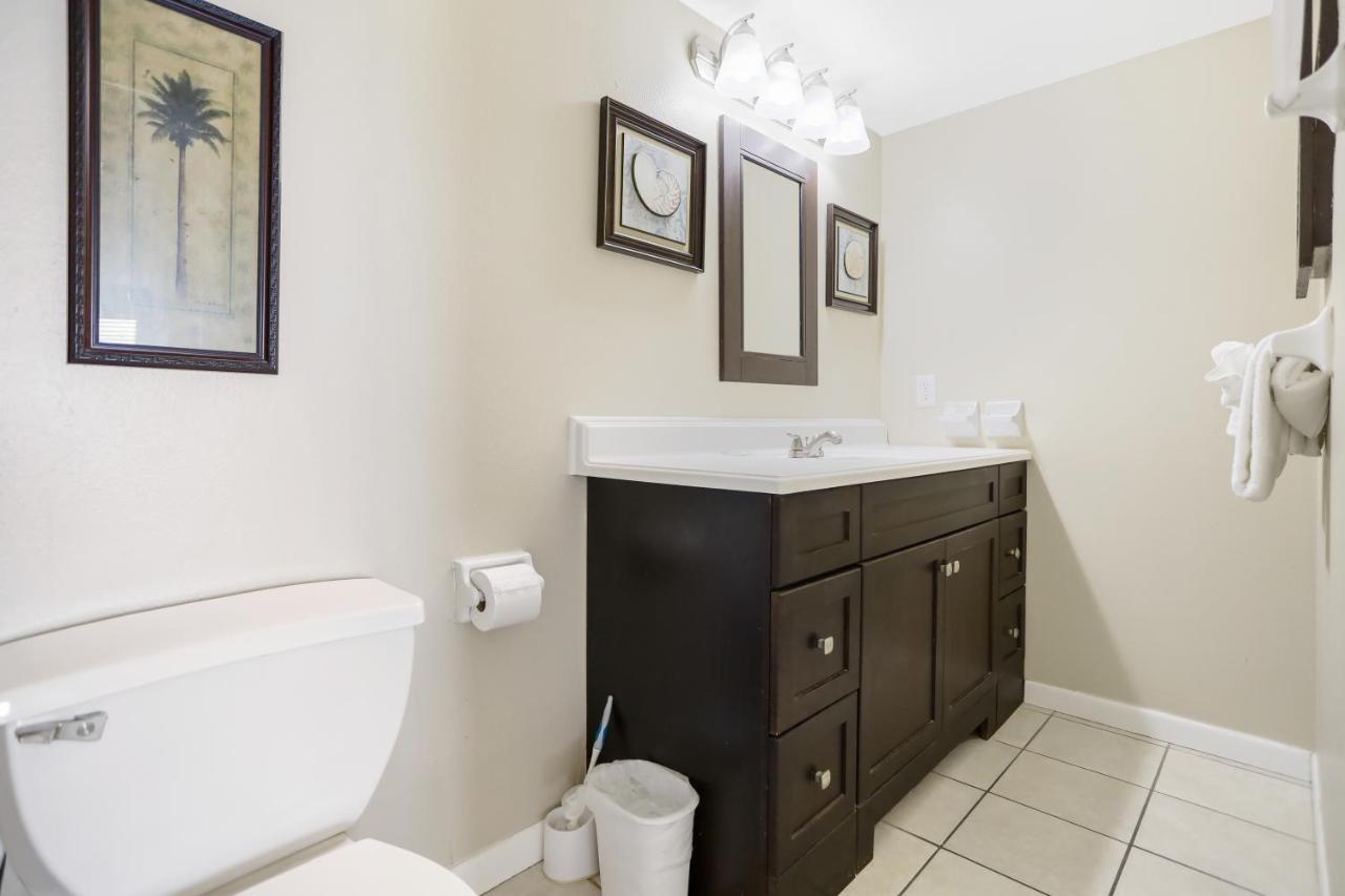 401 Beach Place Condos St. Pete Beach Esterno foto