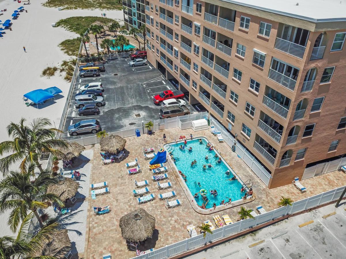 401 Beach Place Condos St. Pete Beach Esterno foto