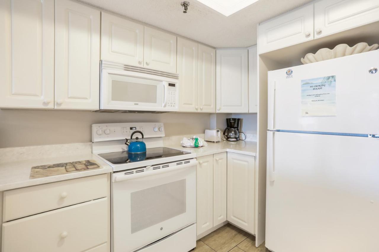 401 Beach Place Condos St. Pete Beach Esterno foto
